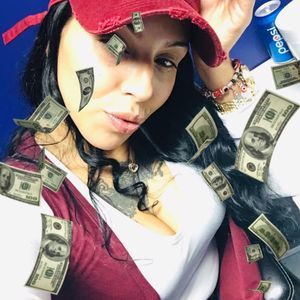 Meet your Posher, Janet